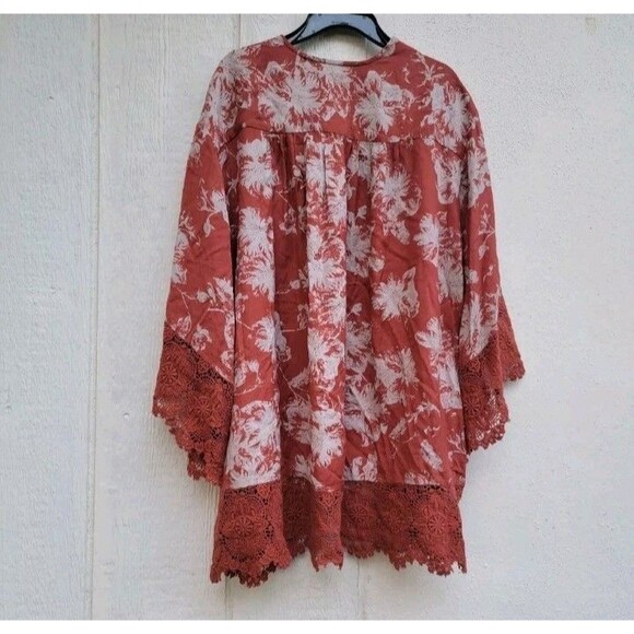 Kimchi Blue floral lace detail  open front bohemian kimono cardigan sz S - Picture 3 of 5